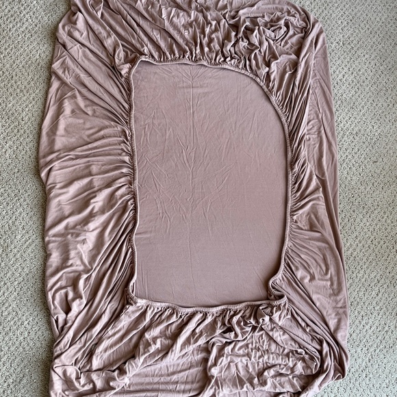 Kyte BABY Other - Kyte Baby Crib Sheet Mauve Bamboo